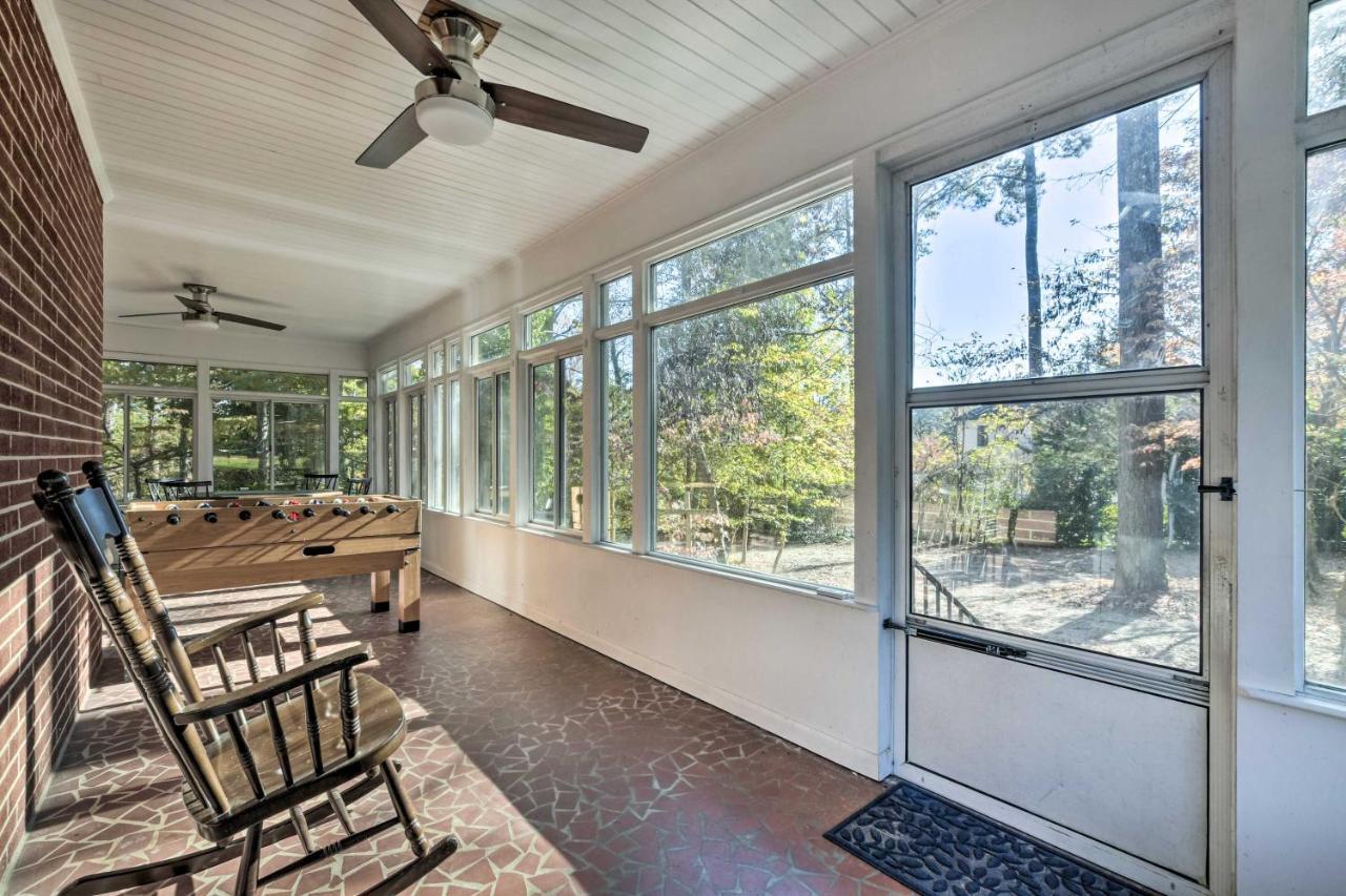 Durham Home Floor-To-Ceiling Windows With View Exteriér fotografie